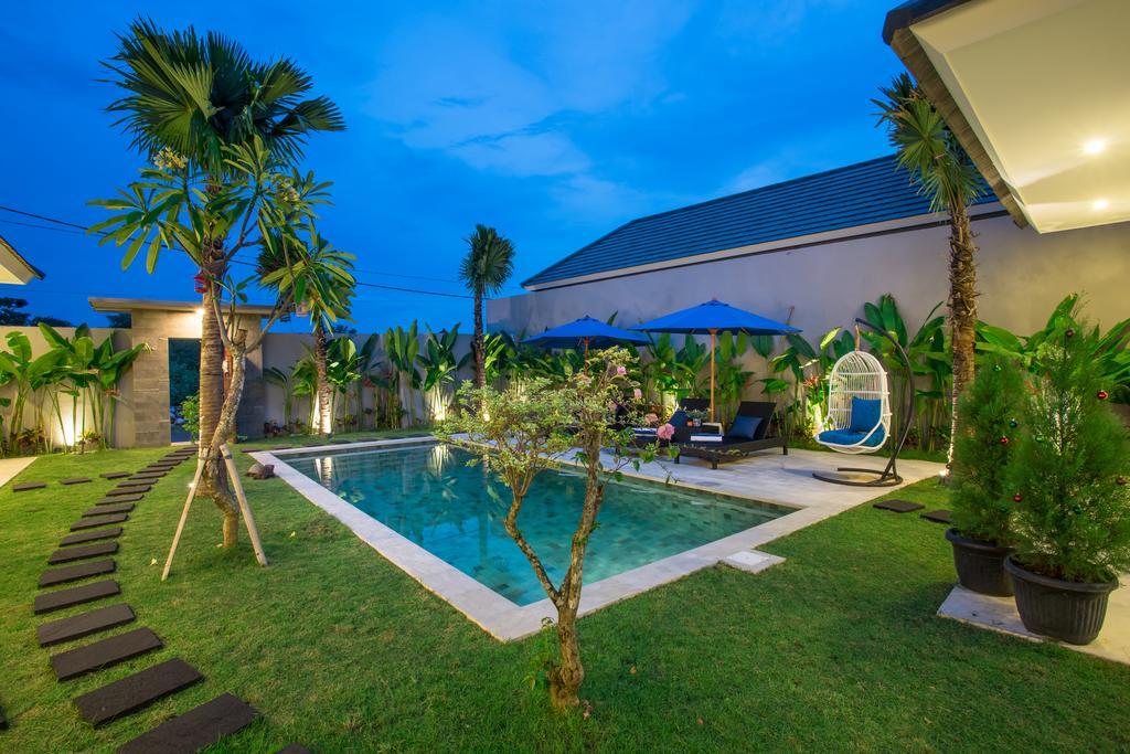 Holyfat * Seminyak (Bali)