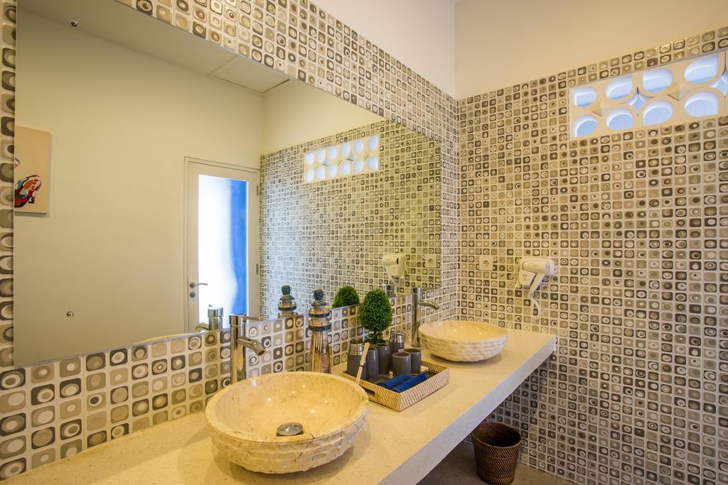 Villa Holyfat Seminyak (Bali)